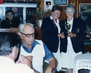 George Potter on the left at the Bowler, Rosalie Pringle and G Collins with the ladies pairs cup